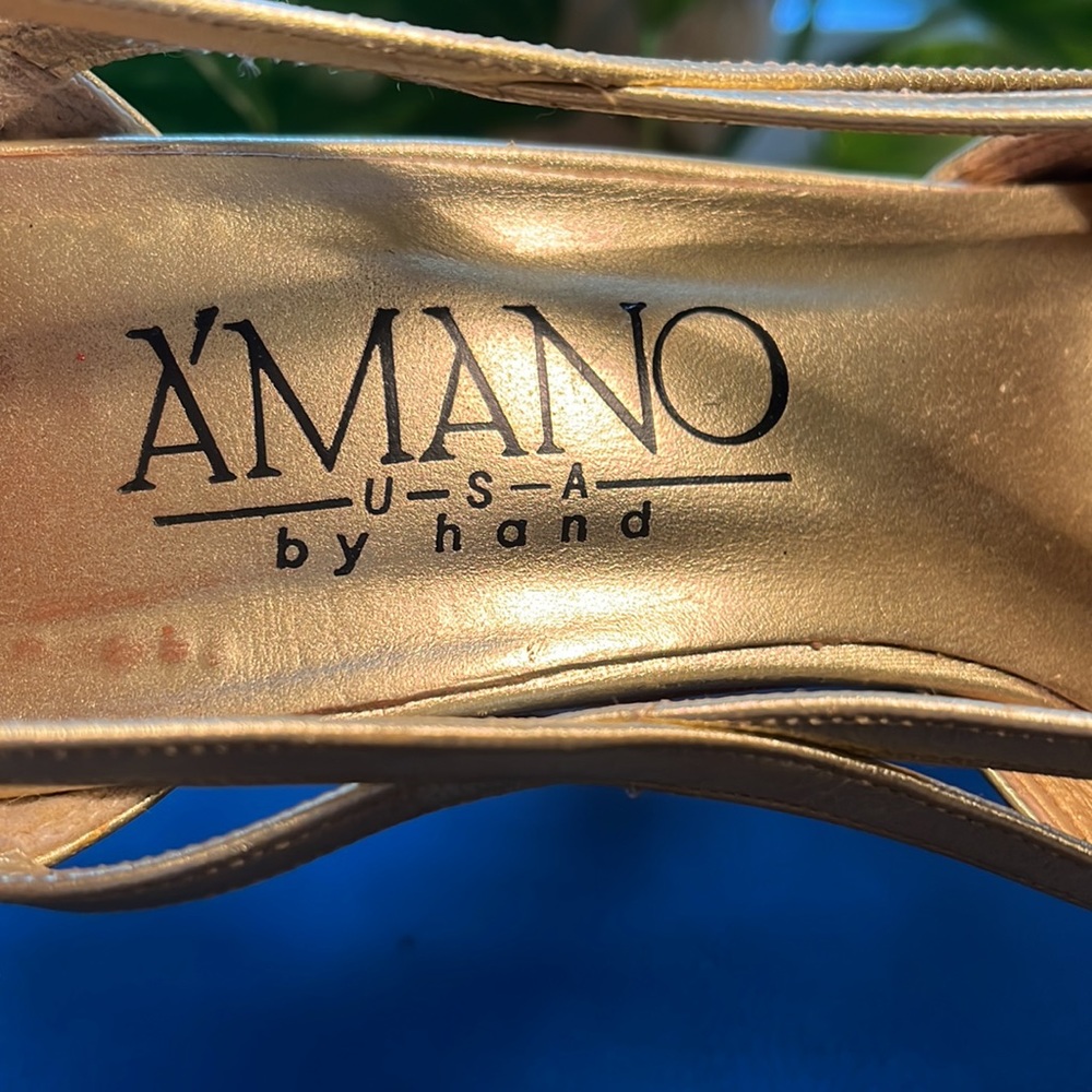 A’Mano gold shoes size 8B - Picture 3 of 5